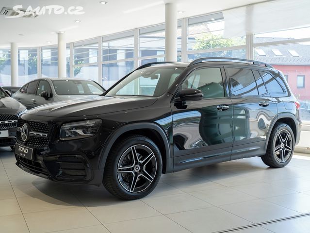 Mercedes GLB